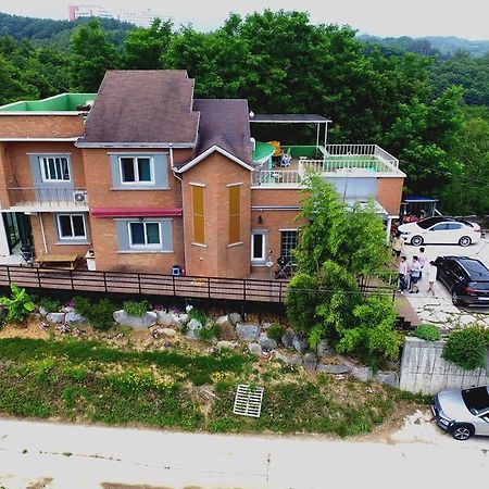 Starry Night Villa Gangneung Exterior photo